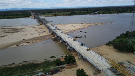 Obra Da Ponte Sobre O Rio S O Francisco Entre Barra E Xique Xique