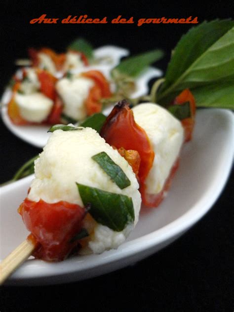 Aux D Lices Des Gourmets Brochettes Tomates Mozzarella Aux Herbes