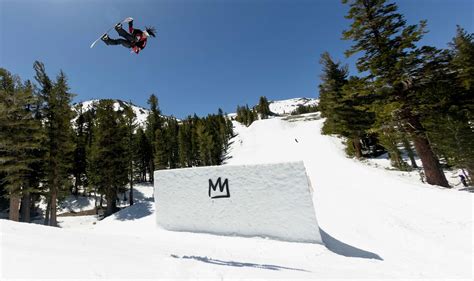 Zeb Powell's Future Is So Bright, He's Gotta Wear (Heart-Shaped) Shades