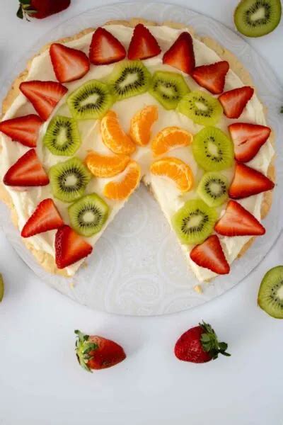 Easy Fruit Pizza Recipe With Cream Cheese Frosting