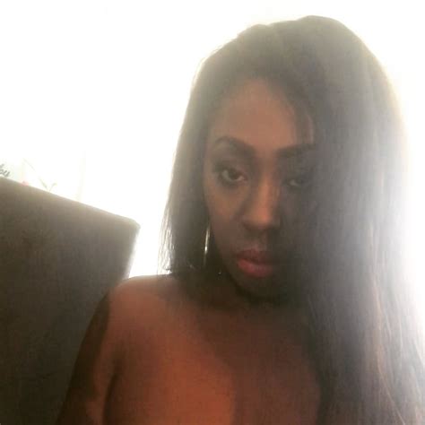 Sexy Milf Pics Xhamster