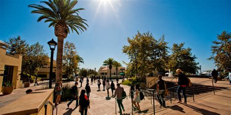 Schedule a Pepperdine Campus Tour | About Us | Pepperdine University