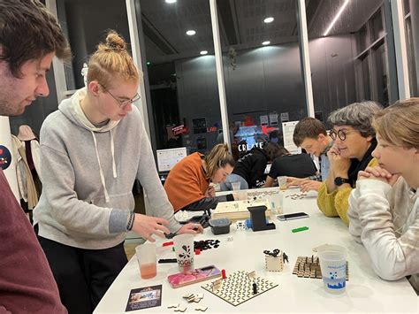 Fougères au Fablab créez votre jeu de société actu fr