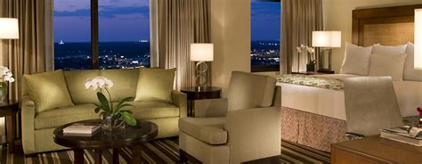 Orlando Luxury Hotel: The Peabody Orlando Hotels Downtown Suites