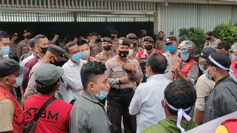 Raksahum Demo Di Depan Pt Wilmar Dan Kejatisu Minta Hukum Mati Pelaku