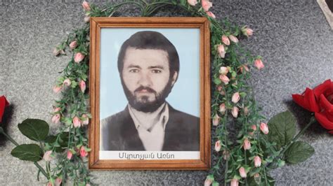 Առնո Մկրտչյան – Հայաստանի Հանրապետություն