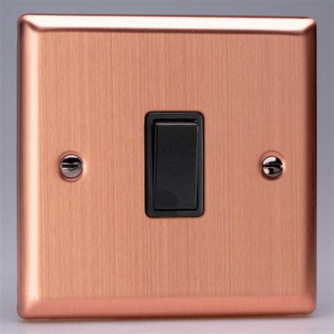 Varilight Urban Brushed Copper 1 Gang 10a 2 Way Switch With Black Insert Ukes