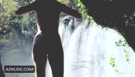 OMRUMUN TEK GECESI NUDE SCENES AZNude