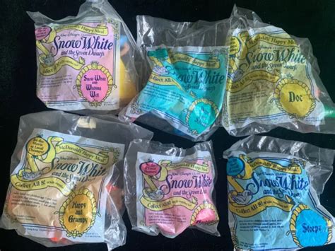 6 VINTAGE Disney Snow White And The Seven Dwarfs McDonalds Happy Meal