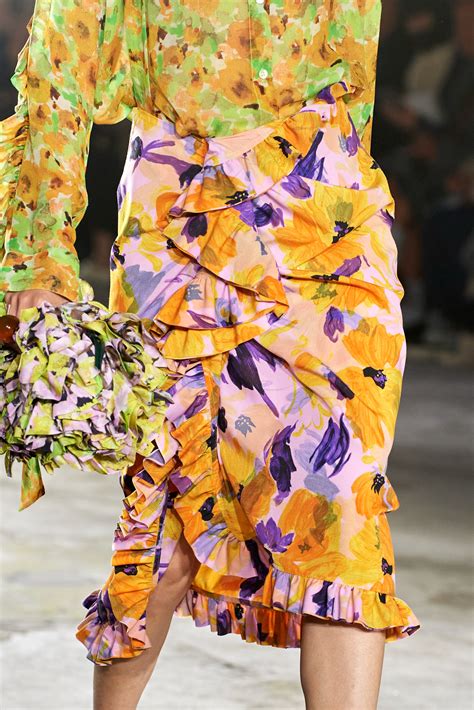 Dries Van Noten Spring 2023 Fashion Show Details The Impression