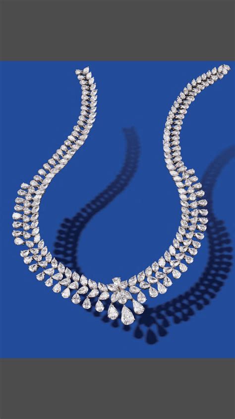 Pin By Manoj Kadel On Diamond Necklaces Colour Stone And Perls Jewellery