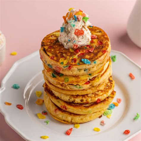 20-Minute Fluffy Funfetti Pancakes — Marley's Menu