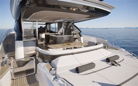 Princess S72 Sportbridge Princess Yachts Austria