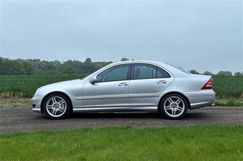 Lot 53 2002 Mercedes Benz C32 Amg Saloon