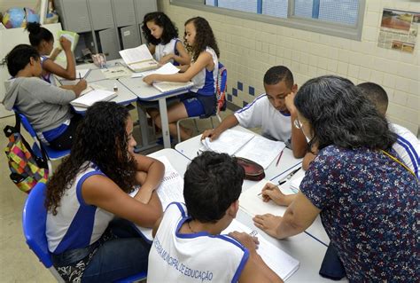 Prefeitura De Vitória Abre Inscrições Para Vagas De Estágio Em