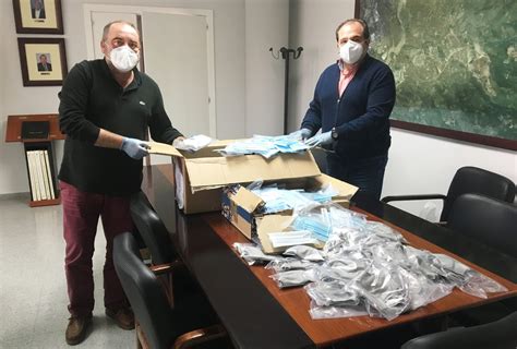 El Ayuntamiento de Sant Joan de Moró reparte más de 4 500 mascarillas