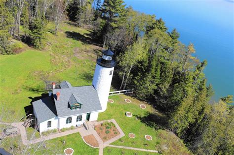 Apostle Islands Lighthouses Hartford Courant