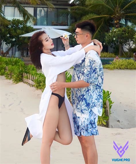 Nh L Th Kh Nh Huy N Bikini Sexy Khoe Ng Cong N Ng B Ng Vuighe Gi I Tr Vui Nh N