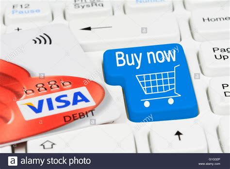 Visa debit card hi-res stock photography and images - Alamy