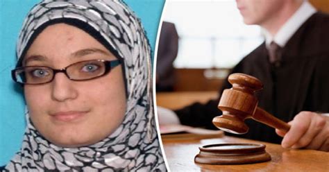 Teacher Who Gave Oral Sex And Sent Naked Pics To Multiple Pupils Blames Her Religion Daily Star