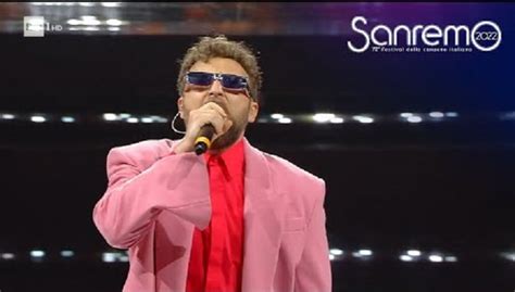 Sanremo 2022 Dove si balla di Dargen d Amico è già un tormentone