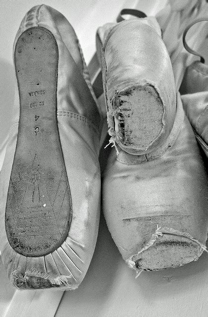 Worn Out Pointe Shoes Ballet Sko Photo Black And White Center