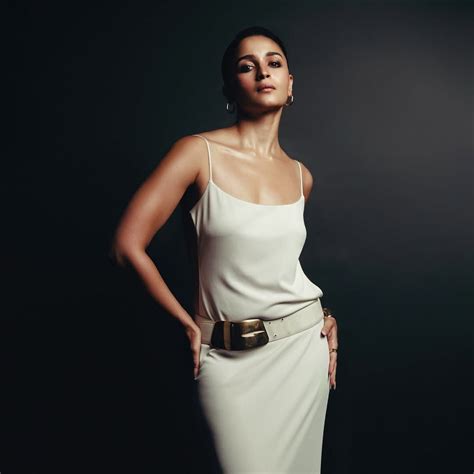 Alia Bhatts Nude Manish Malhotra Anarkali Came With A Sexy Open Back Vogue India