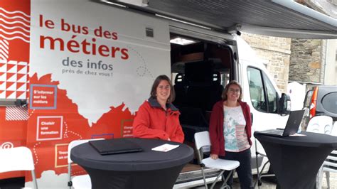 Emploi Formation Reconversion Pour Des Conseils Rendez Vous Au Bus