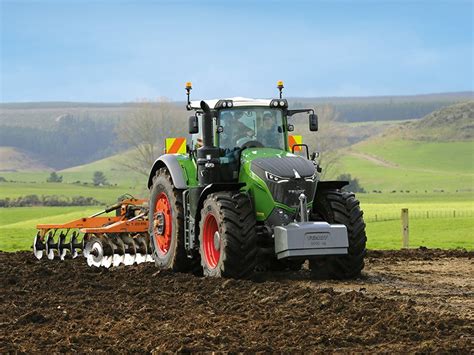 Fendt Tractor Review Full Test Specs