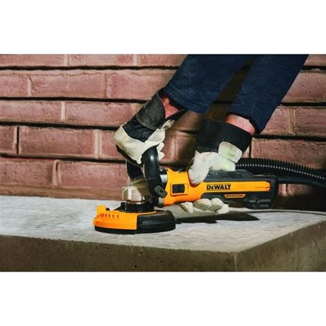 DEWALT DWE46253 Grinder Kit - 5" Diameter