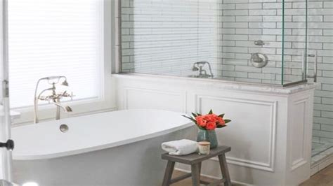 The Essential Bathroom Amenities list for Airbnb or Vacation Rentals - VHA™