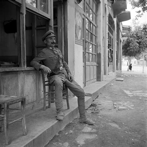 Best Policeman Images On Pholder History Porn Interestingasfuck And Humans Being Bros