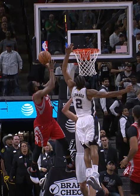 What Pros Wear: Kawhi Leonard Hits Last-Minute 3 then Blocks James ...