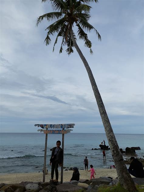 Pantai Sumur Tiga Harga Tiket Foto Lokasi Fasilitas Dan Spot