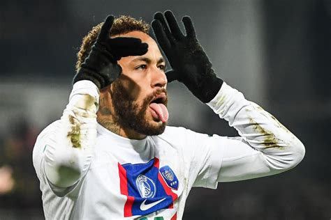 Photo Celebration de Neymar après son but Match de 16ème de finale