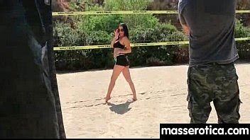 Masaje sensual con aceite se convierte en acción lesbiana caliente 6 XVIDEOS