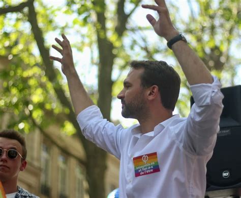 Aurélien Le Coq on Twitter Pride Lilloise hier après midi