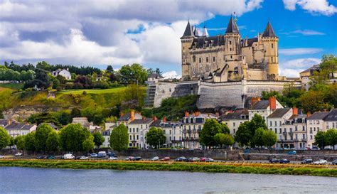 Le Château De Saumur Musée Dart Et De La Guerre