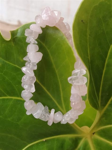 Pulseira De Cascalho De Pedras Naturais Quartzo Rosa No Elo Rosaniz