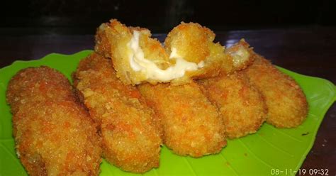 Resep Kroket Kentang Isi Keju Mozzarella Oleh Riah Siti Jr Cookpad