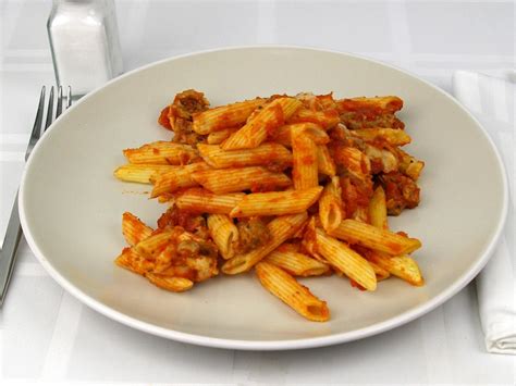 Calories in 2 cup(s) of Domino's Italian Sausage Marinara Pasta.