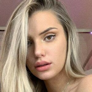 Alissa Violet Aka Alissaviolet Nude Leaks Onlyfans Faponic