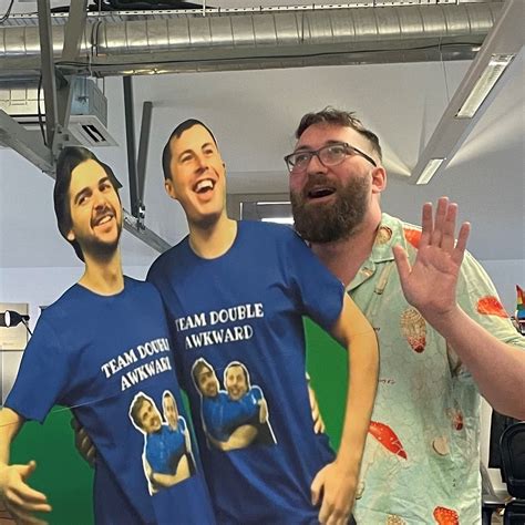 The Yogscast On Twitter Look Who S Come To Visit Https T Co