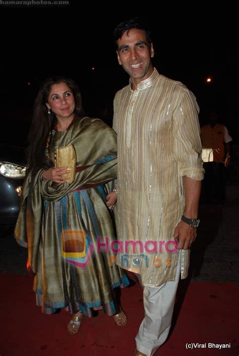 Dimple Kapadia Akshay Kumar At DR PK Aggarwal S Daughter S Wedding In