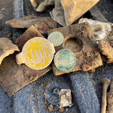 Relic Hunting How To Find Civil War Artifacts Metal Detecting In Any State