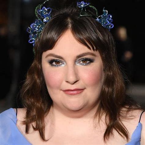 Neue Serie Von Girls Schöpferin Lena Dunham Too Much Startet Im