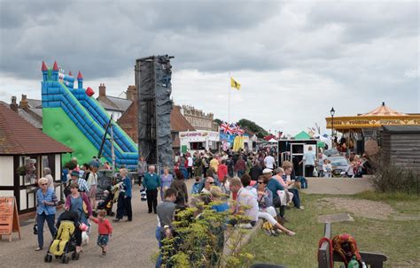 About | Aldeburgh Carnival