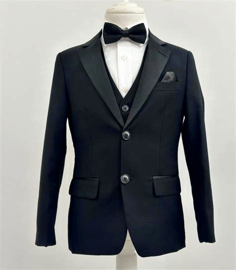 NOTCH LAPEL TUXEDO Princess Boutique