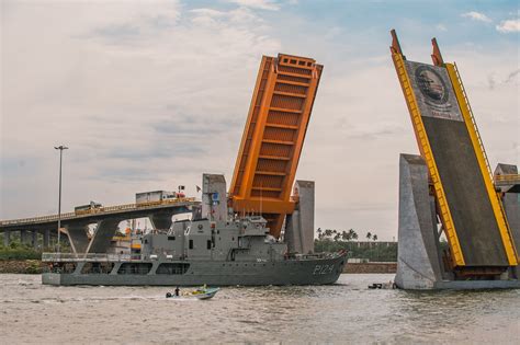 Puente Albatros Baluarte Del Desarrollo Del Puerto De LÁzaro CÁrdenas