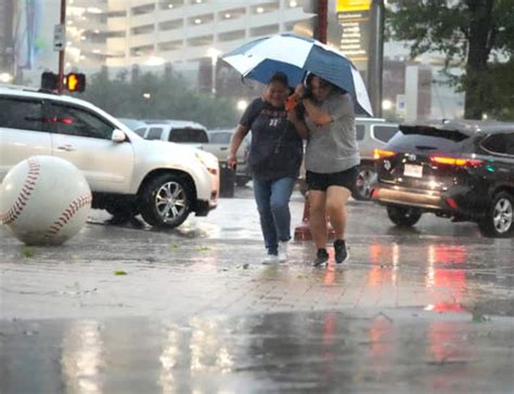 Deadly Houston Storm Causes Widespread Power Outages